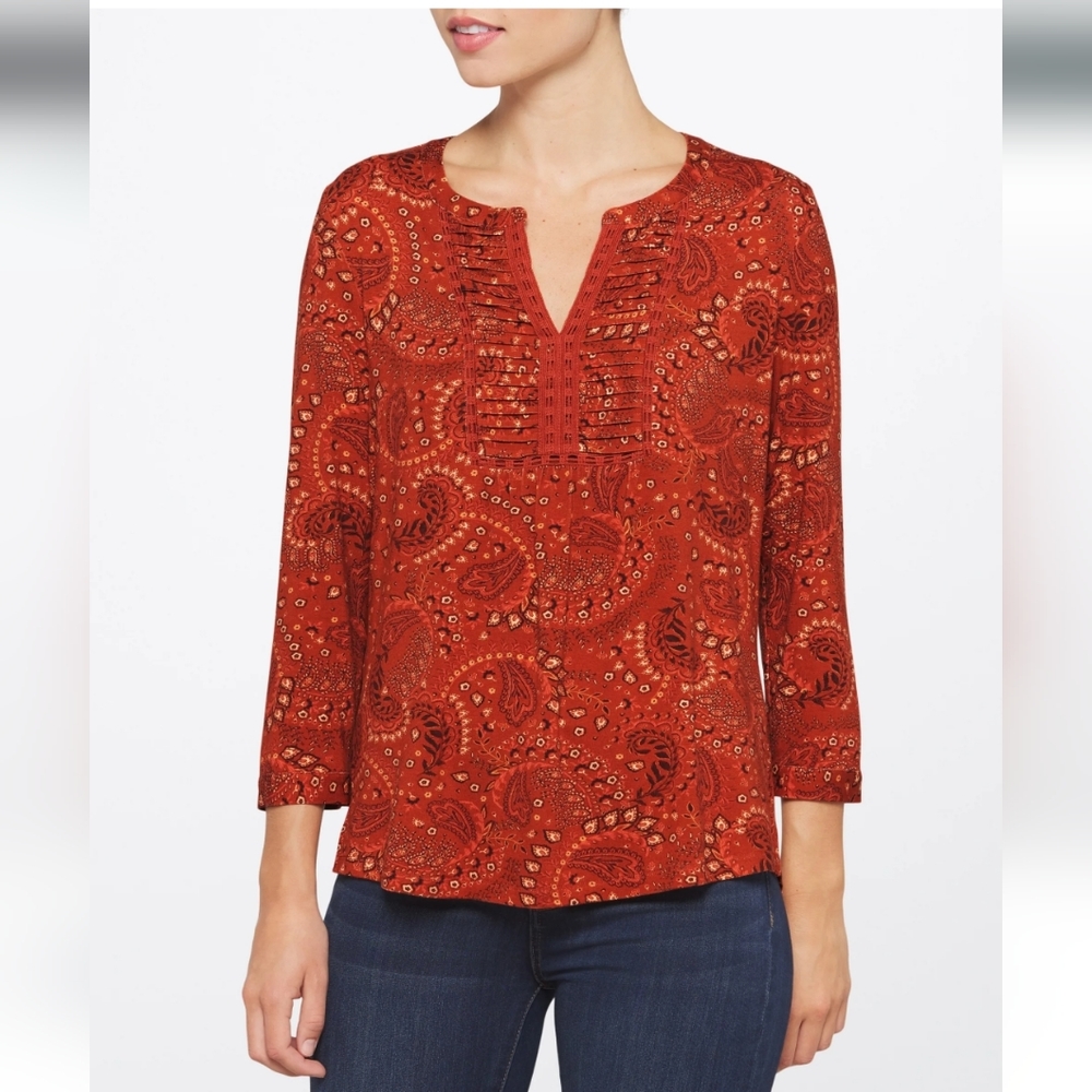 Daniel Rainn Patoke Split Neck Top